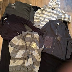 5 mens sweaters. American Rag, Calvin Klein, Slade Wilder and American Eagle.